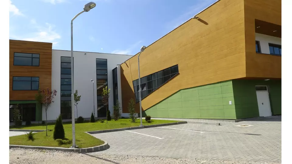 Kolegji Ndërkombëtar i Biznesit Mitrovicë